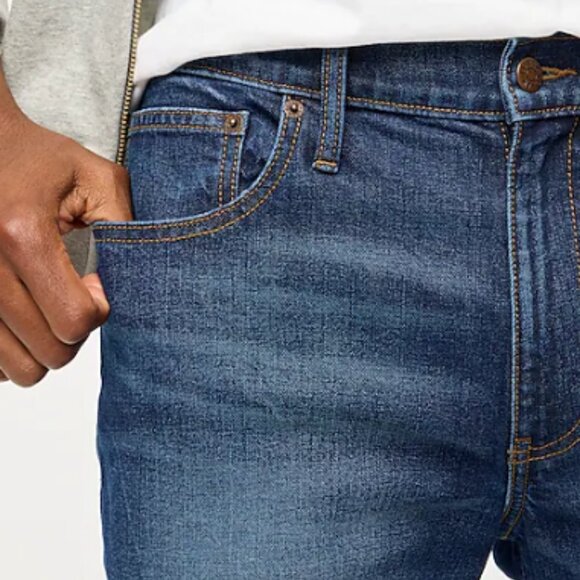 J. Crew | Men’s Straight Leg Jean - Picture 3 of 7